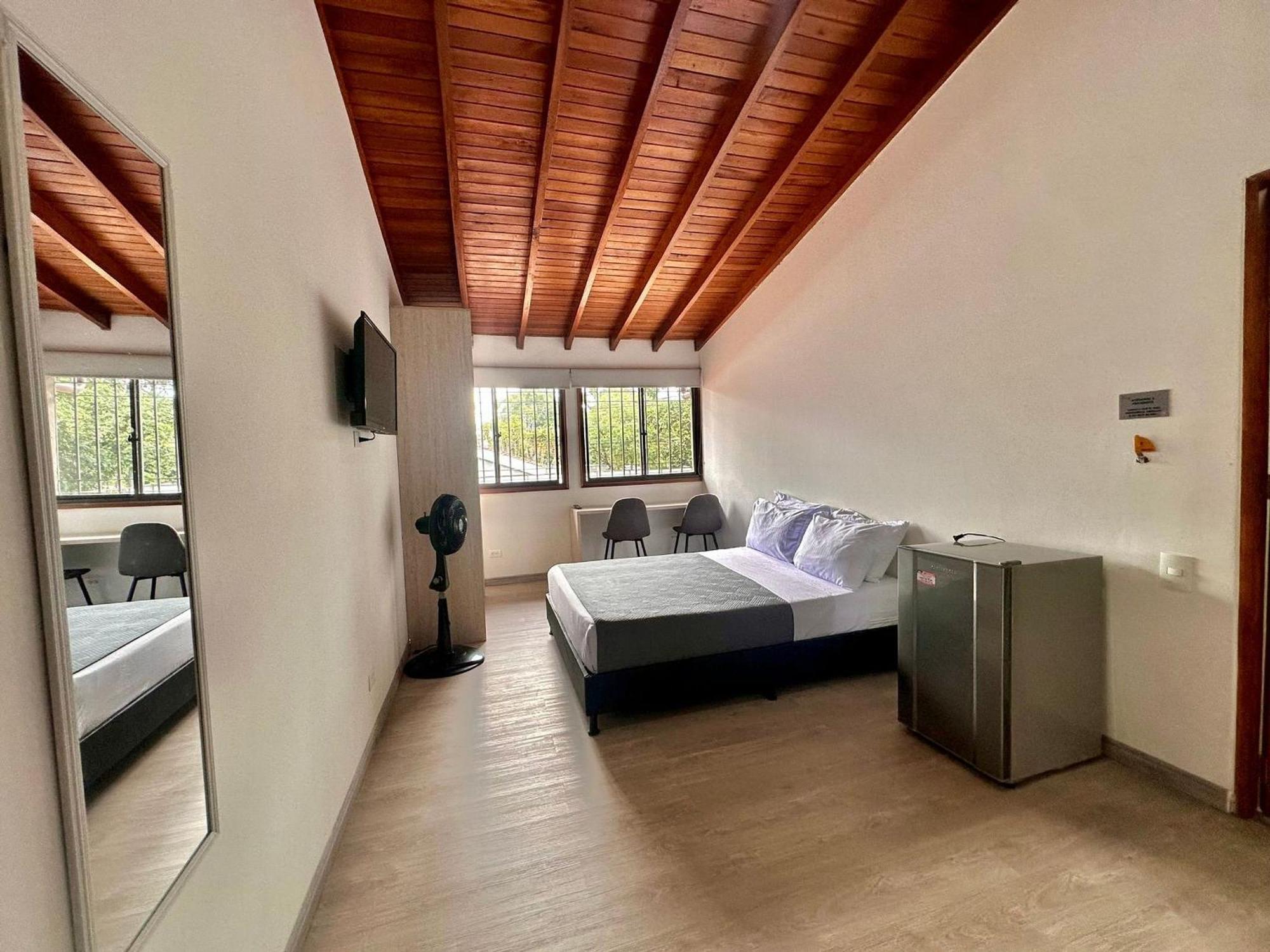 Poblado-aguacatala Apartment Medellin