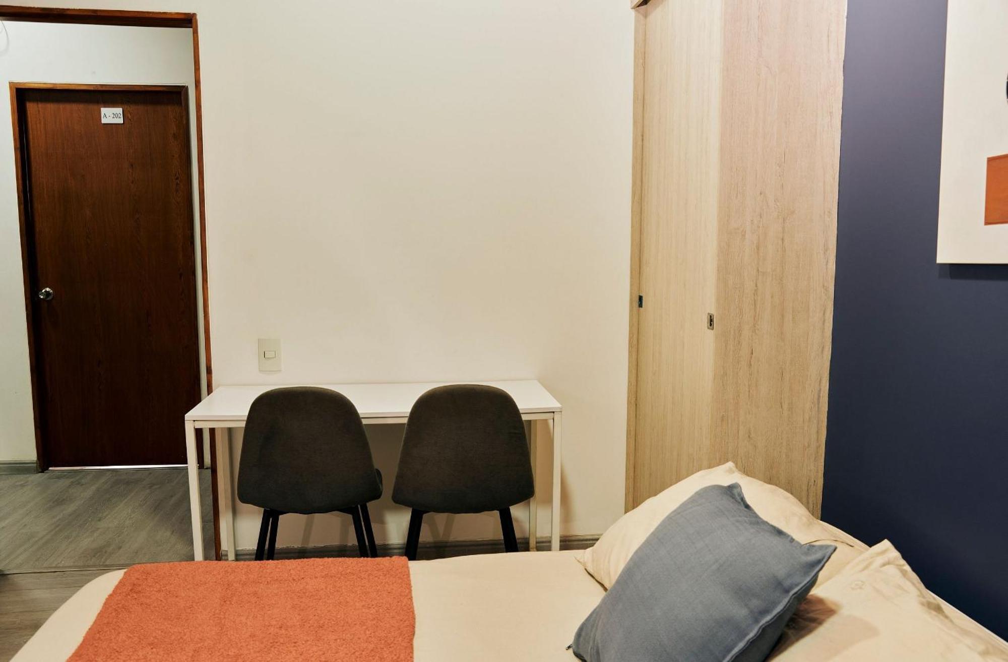 Poblado-aguacatala Apartment Medellin